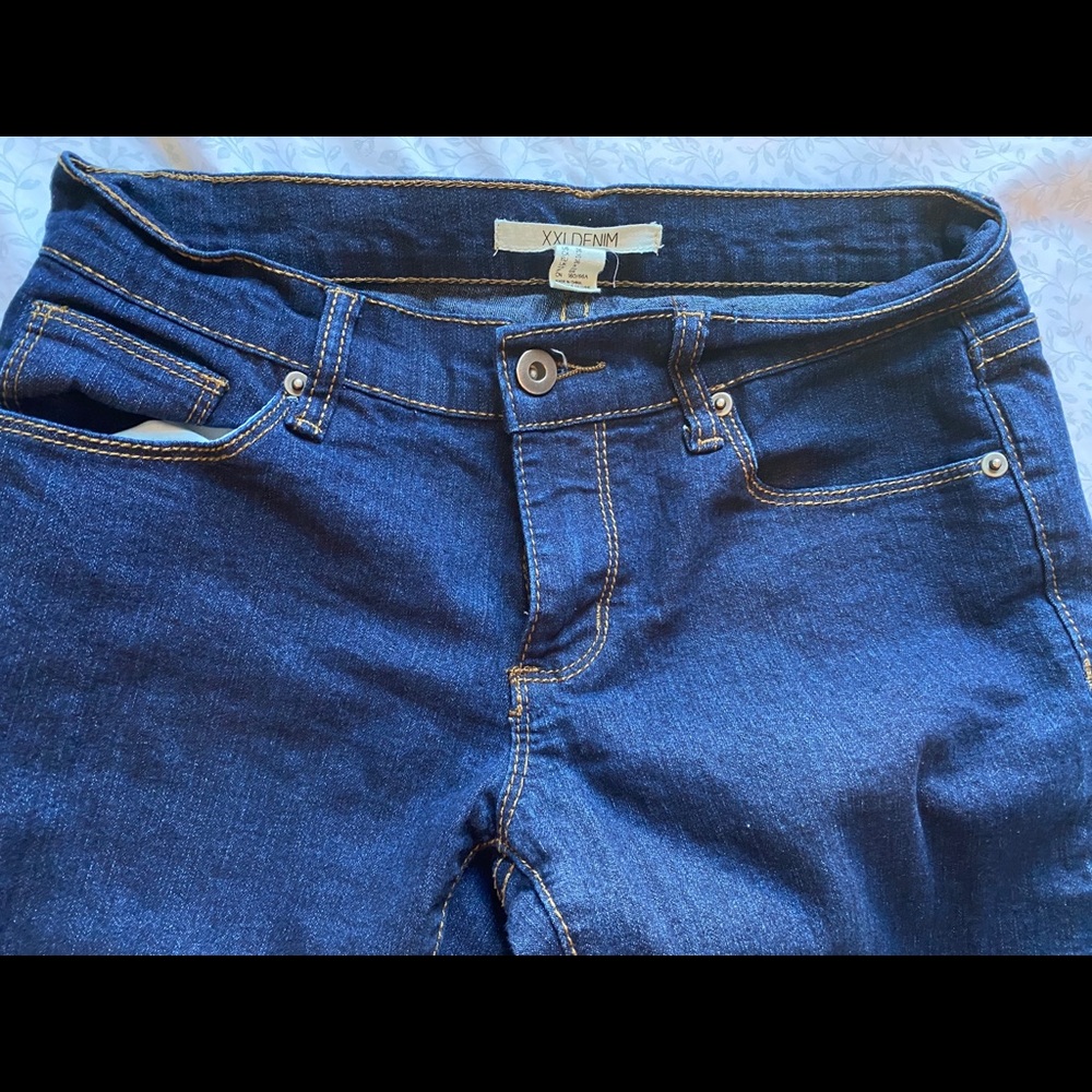 Jeans - Picture 3 of 4